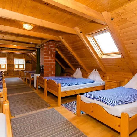 Almidylle Sabathy * Obdach